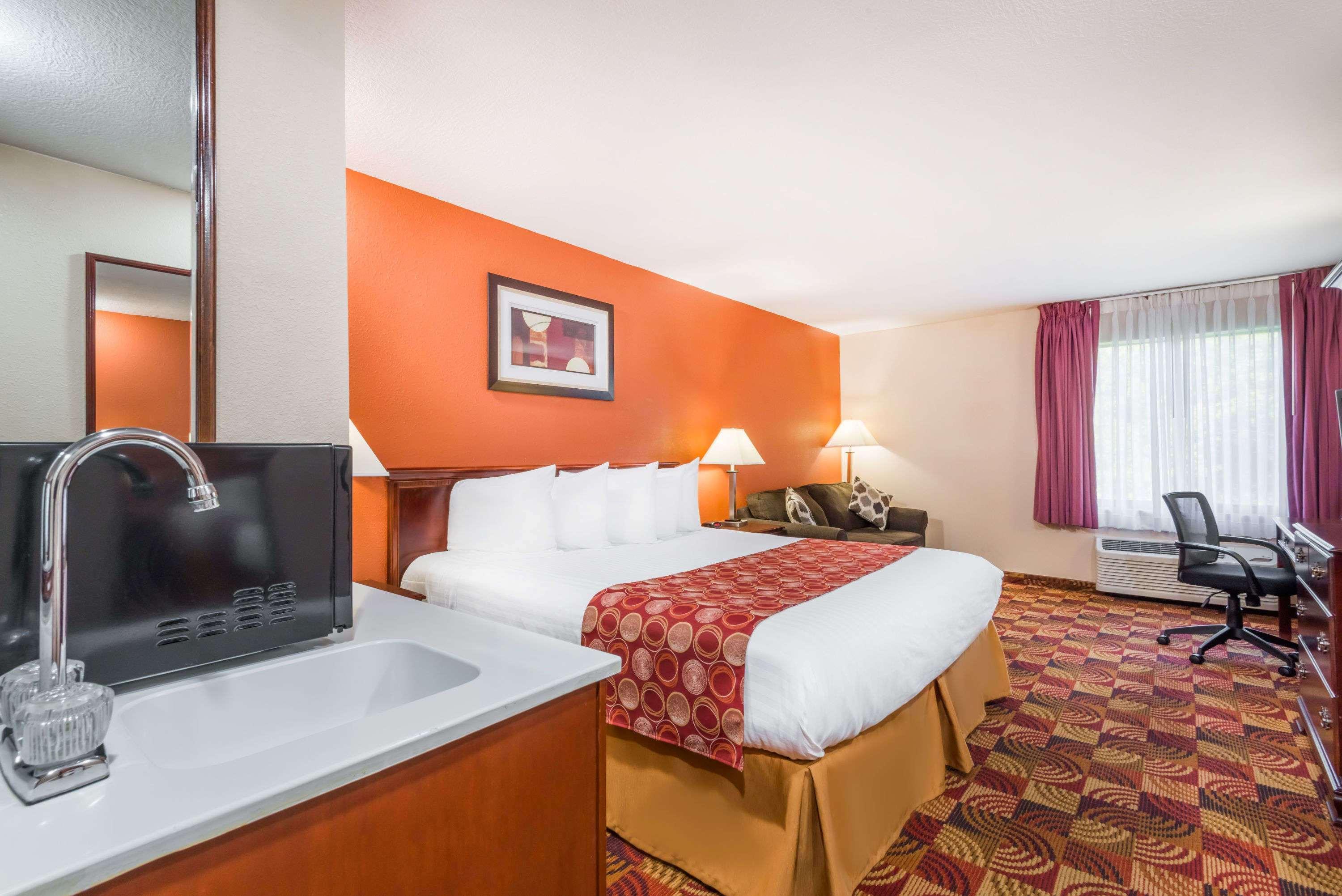 Baymont By Wyndham Plainfield/ Indianapolis Arpt Area 3*